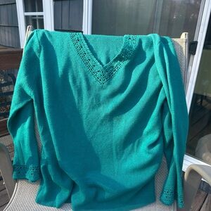 Sag Harbor Turquoise V-Neck Sweater